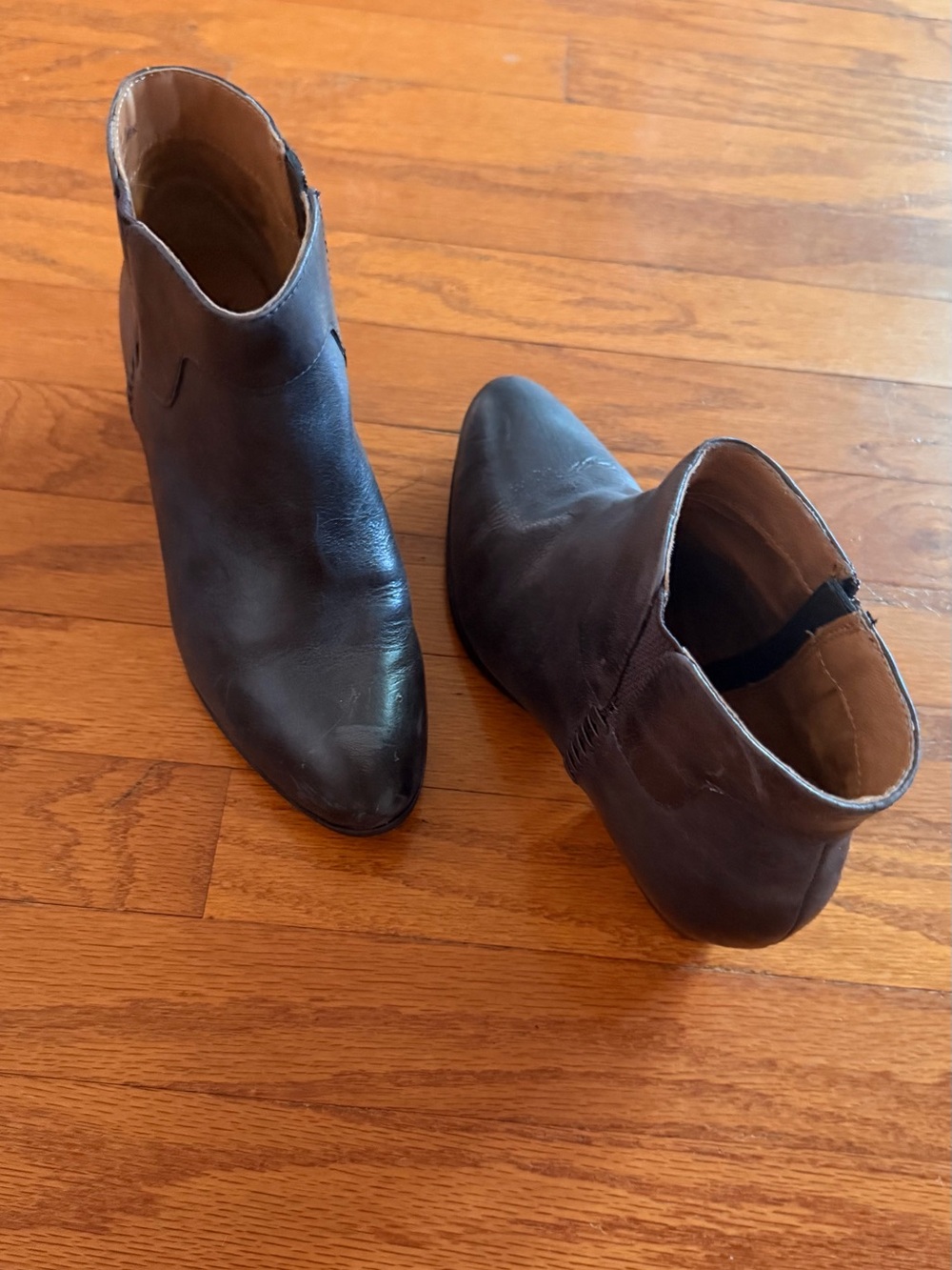 Sofft Brown Leather Ankle Booties